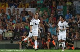 纽约洋基在 1970 年代末重回巅峰，瑞吉·杰克逊与主帅马丁的恩怨成为焦点